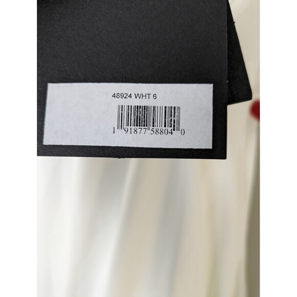 Mac Duggal V-Neck White A-Line Simple Elegant Summer Pockets Wedding Dress SZ 6 - Picture 4 of 13